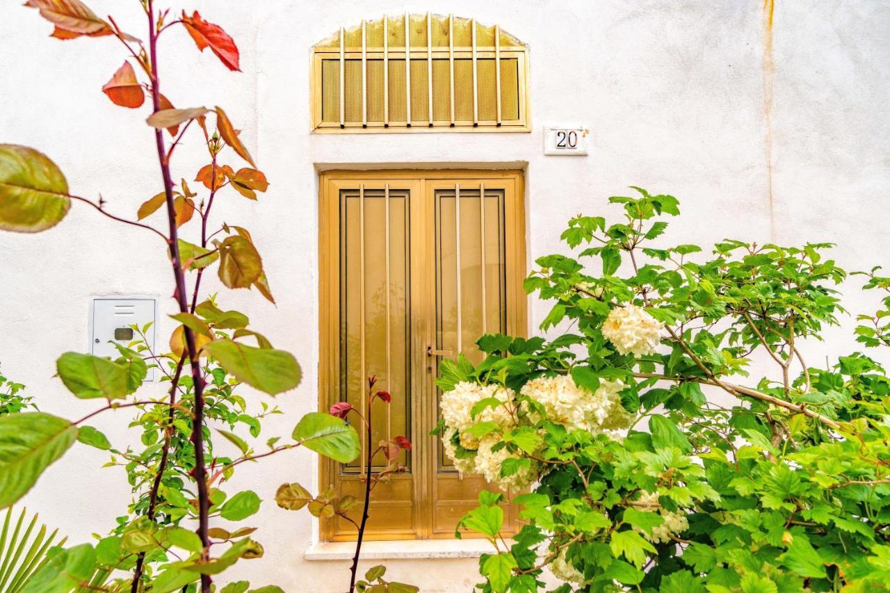 Casa Rione Medievale Villa Monte SantʼAngelo Exterior foto